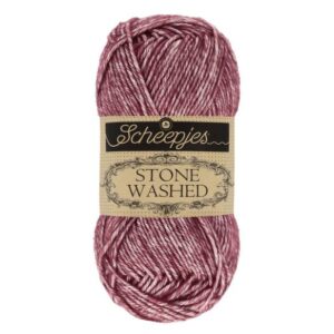 Scheepjes Stone Washed kleur 810 Garnet