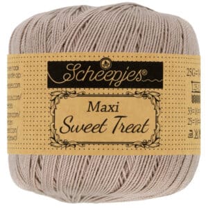 Scheepjes Maxi Sweet Treat 25gr kleur 406 Soft Beige