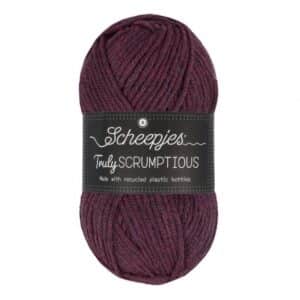 Scheepjes Truly Scrumptious 100gram kleur 377 Morello Fudge Cake