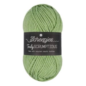 Scheepjes Truly Scrumptious 100gram kleur 318 Pistachio Bundt Cake